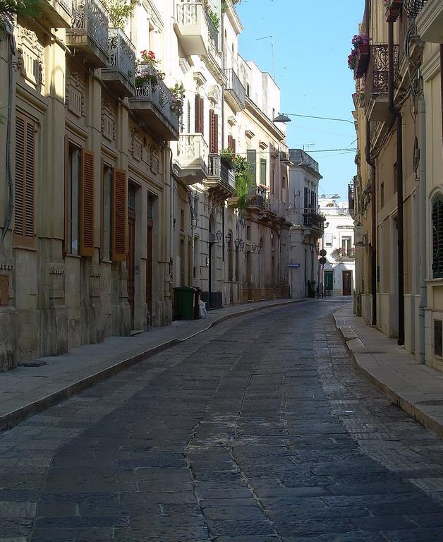 I Templari B&B Self-Contained Brindisi Exterior photo